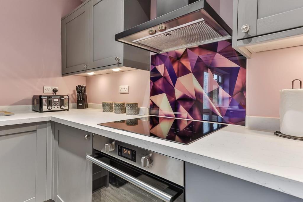 Luxury Spacious Pad With Games Room Sheffield Bagian luar foto